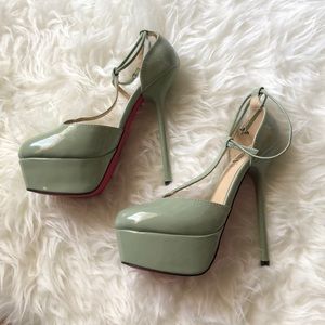 Shoe dazzle sage green high heels